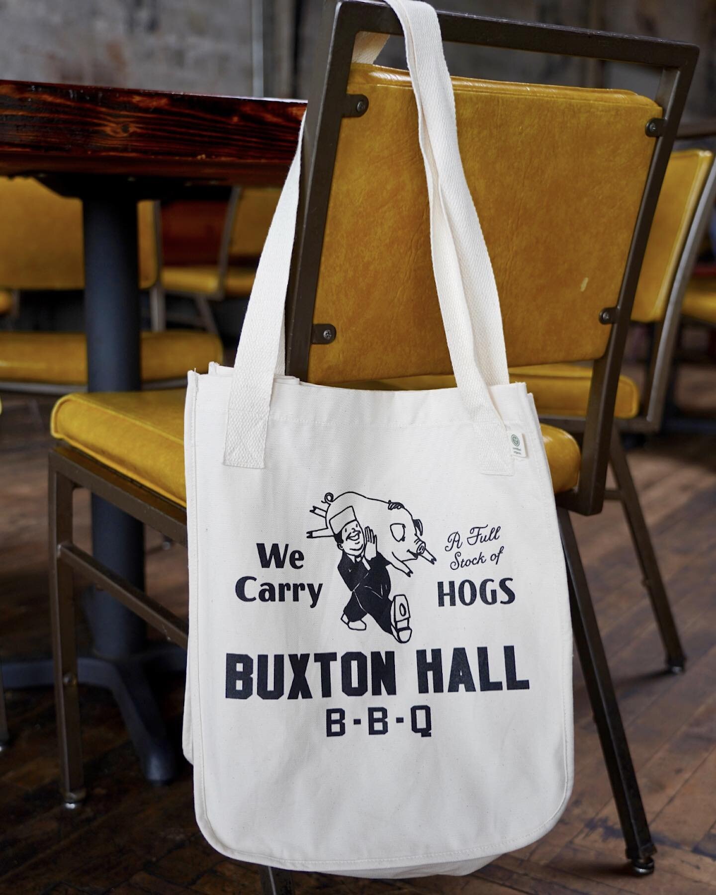 Looking to send someone a little Buxton love via 📫? Or do you need to treat yourself to a nice gift? Lucky for you, we have a bunch of new merch that we know you will love. Totes, t-shirts, hats and more available online now! Head to the link in our bio to swag yourself out today. 👕🧢❤️